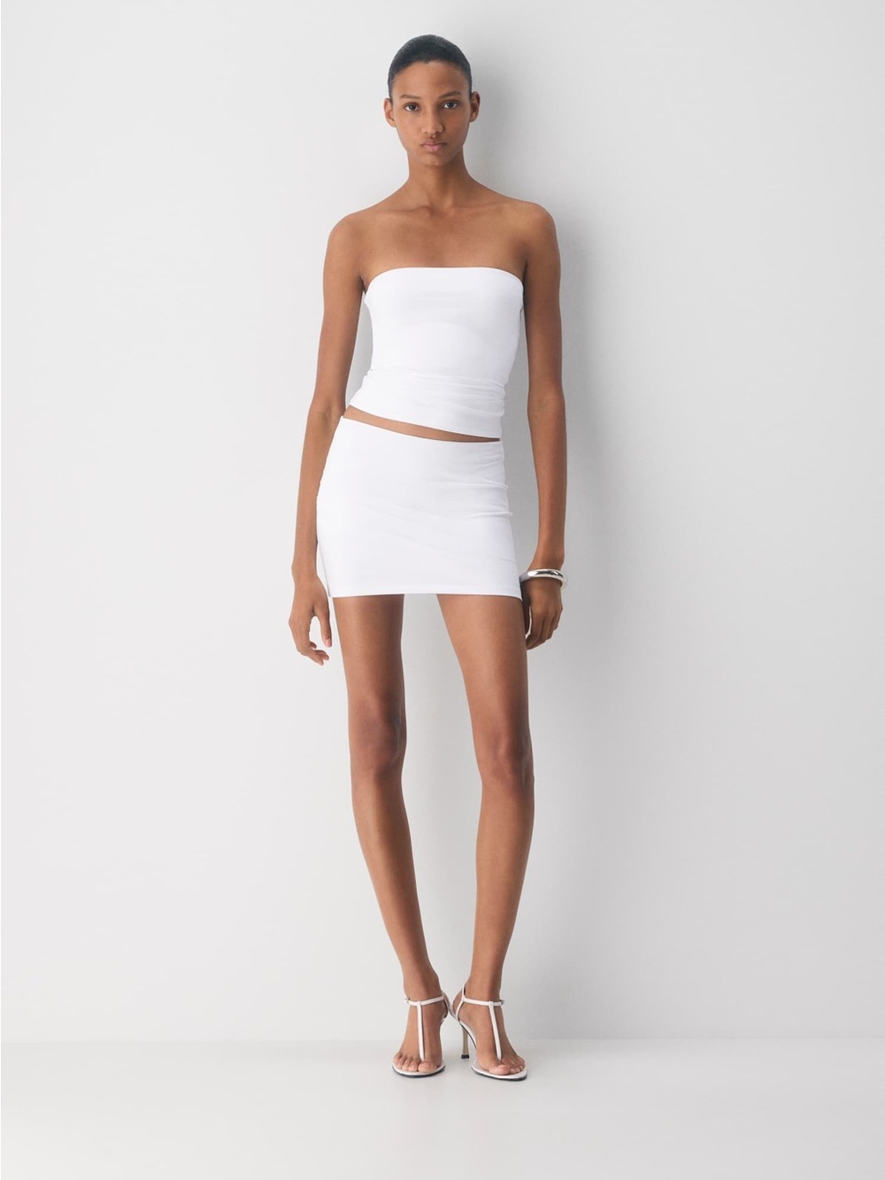 Aritzia Contour White Tube Top Size S Strapless Bridal Summer Beachy Spring